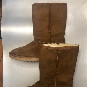 UGG Australia boots $125 like new worn 1 time